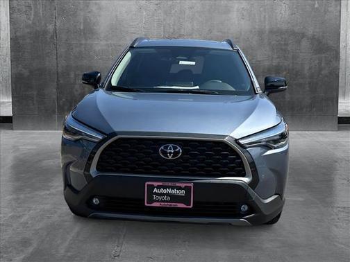 2025 Toyota Corolla Cross XLE