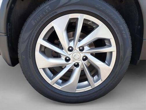 Brilliant Silver 2015 Nissan Rogue SL