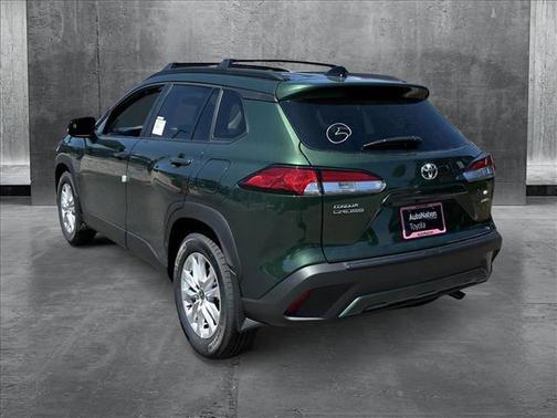 2025 Toyota Corolla Cross LE