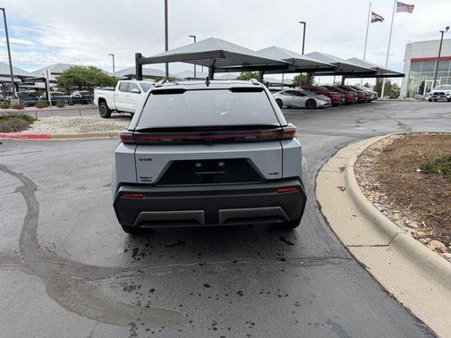 Cement w/Midnight Black Metallic Roof 2026 Toyota C-HR XSE