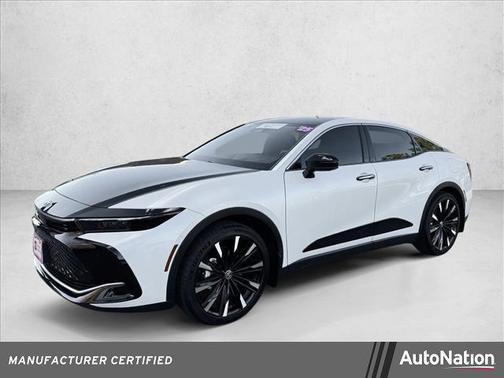 2025 Toyota Crown Platinum