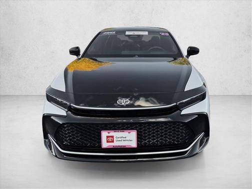 2025 Toyota Crown Platinum