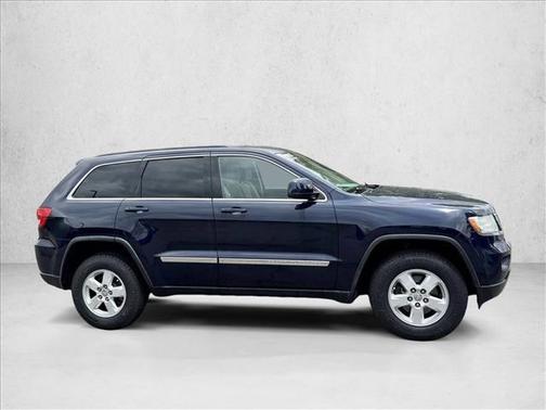 True Blue Pearlcoat 2013 Jeep Grand Cherokee Laredo