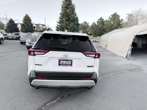 2024 Toyota RAV4 Adventure