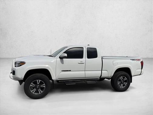 Super White 2019 Toyota Tacoma TRD Sport
