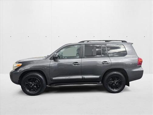 Magnetic Gray Metallic 2014 Toyota Land Cruiser Base