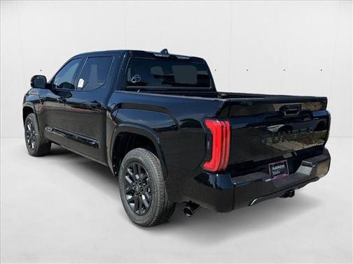 2025 Toyota Tundra Hybrid Platinum