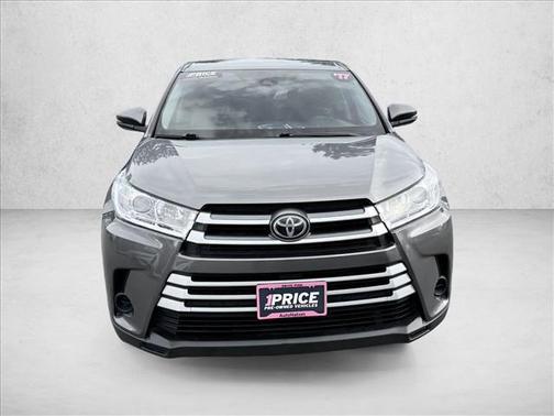 2017 Toyota Highlander LE