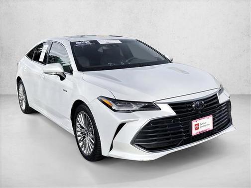2019 Toyota Avalon Hybrid Limited