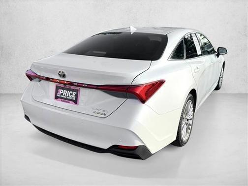 2019 Toyota Avalon Hybrid Limited