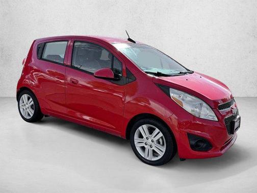 Salsa 2015 Chevrolet Spark LS