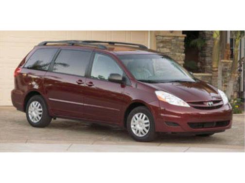 Silver Shadow Pearl 2007 Toyota Sienna LE