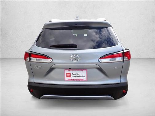 Sonic Silver 2024 Toyota Corolla Cross LE