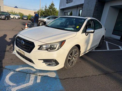 Crystal White Pearl 2018 Subaru Legacy Sport