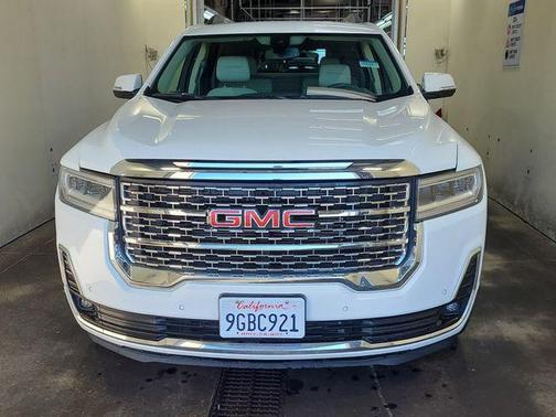 Summit White 2023 GMC Acadia Denali