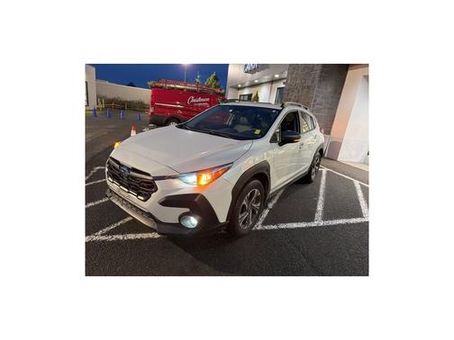 Crystal White Pearl 2024 Subaru Crosstrek Premium