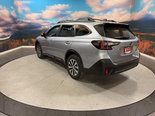 Ice Silver Metallic 2021 Subaru Outback Premium