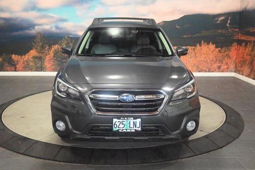 Photo 4 of 59 of 2019 Subaru Outback 3.6R Limited