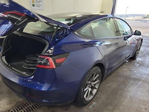 Deep Blue Metallic 2023 Tesla Model 3 Standard Range