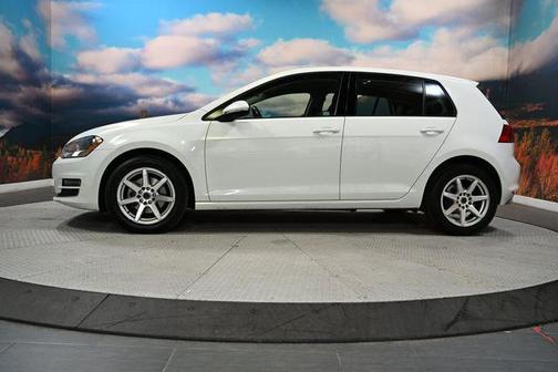 Pure White 2015 Volkswagen Golf DSG TDI SEL