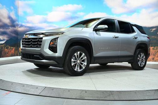 Sterling Gray Metallic 2026 Chevrolet Equinox 1LT