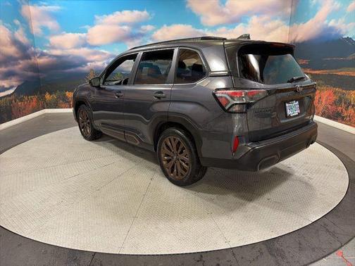 Magnetite Gray Metallic 2025 Subaru Forester Sport