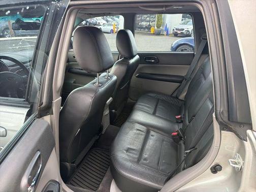 Champagne Gold Opal 2006 Subaru Forester 2.5 X