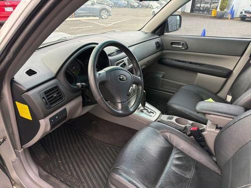 Champagne Gold Opal 2006 Subaru Forester 2.5 X