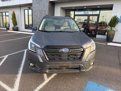 Magnetite Gray Metallic 2023 Subaru Forester Premium