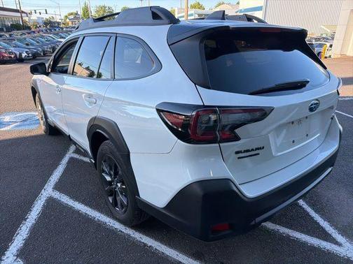 Crystal White Pearl 2024 Subaru Outback Onyx Edition XT