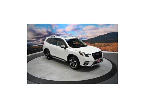 2023 Subaru Forester Touring