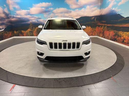 Bright White Clearcoat 2020 Jeep Cherokee Limited