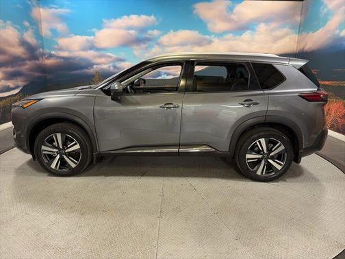 Gun Metallic 2023 Nissan Rogue SL