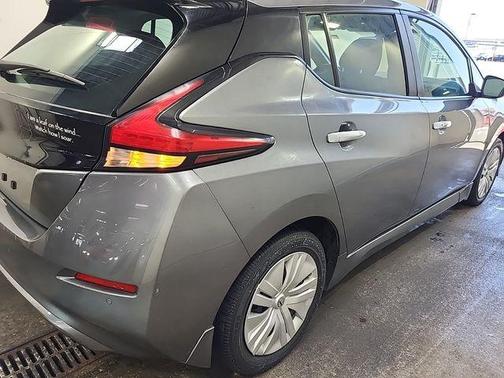 Gun Metallic 2023 Nissan Leaf S 40 kWh