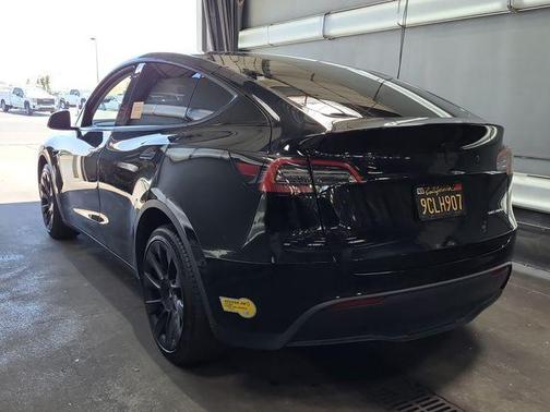Solid Black 2022 Tesla Model Y Long Range Dual Motor All-Wheel Drive