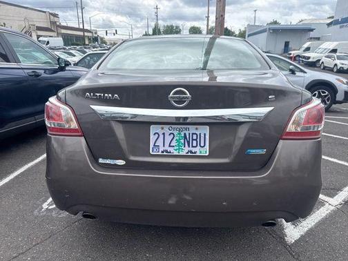Java Metallic 2013 Nissan Altima 2.5 S