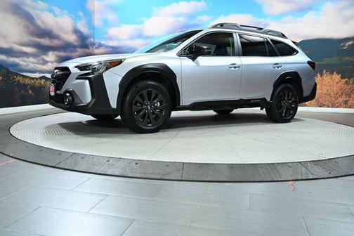 Ice Silver Metallic 2025 Subaru Outback Onyx Edition