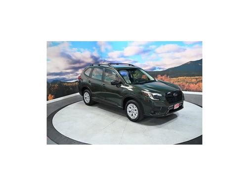 2023 Subaru Forester Base