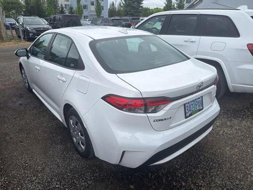 Super White 2020 Toyota Corolla LE