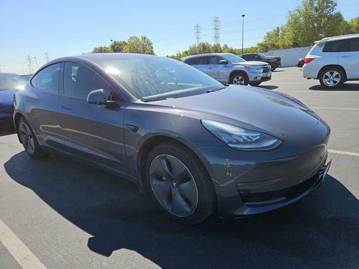 Midnight Silver Metallic 2019 Tesla Model 3 Long Range