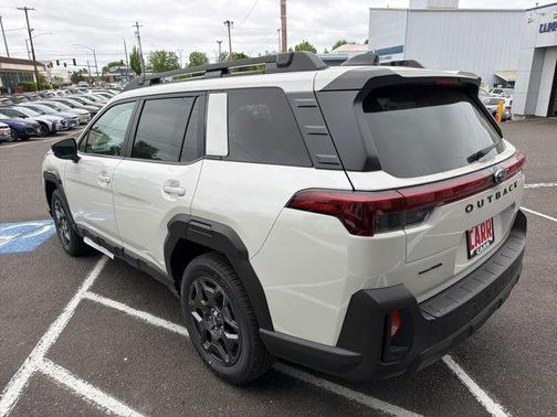 Crystal White Pearl 2026 Subaru Outback Premium