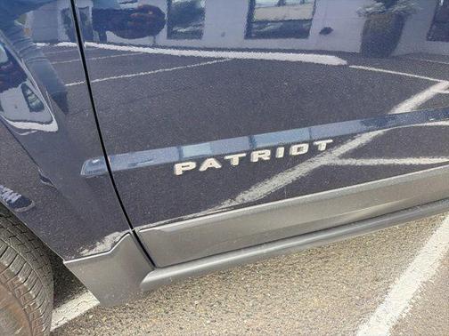 True Blue Pearlcoat 2016 Jeep Patriot Sport
