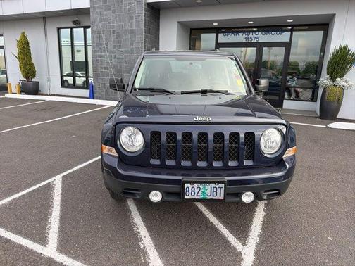 True Blue Pearlcoat 2016 Jeep Patriot Sport