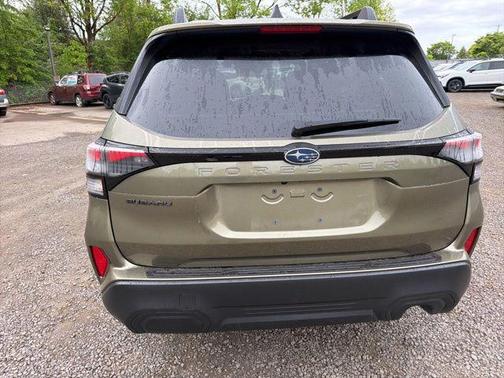 Autumn Green Metallic 2026 Subaru Forester Premium