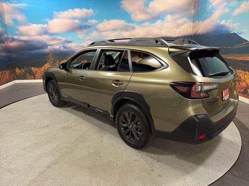 Green Metallic 2025 Subaru Outback Onyx Edition