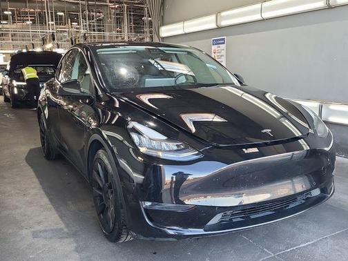 Solid Black 2022 Tesla Model Y Long Range Dual Motor All-Wheel Drive