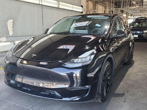 Solid Black 2022 Tesla Model Y Long Range Dual Motor All-Wheel Drive