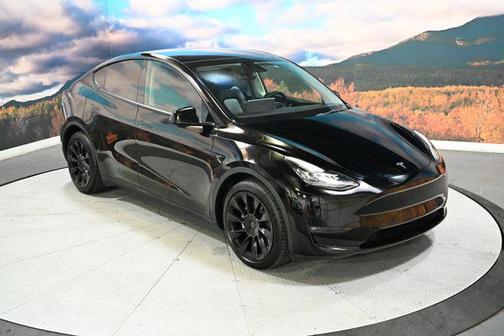 Solid Black 2022 Tesla Model Y Long Range Dual Motor All-Wheel Drive