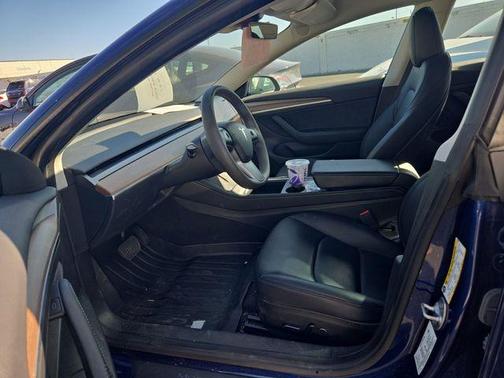 Deep Blue Metallic 2023 Tesla Model 3 Standard Range