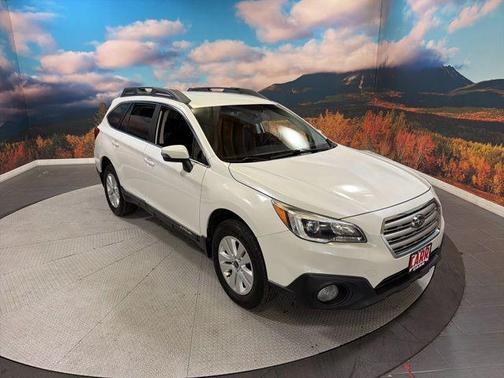 Crystal White Pearl 2017 Subaru Outback 2.5i Premium